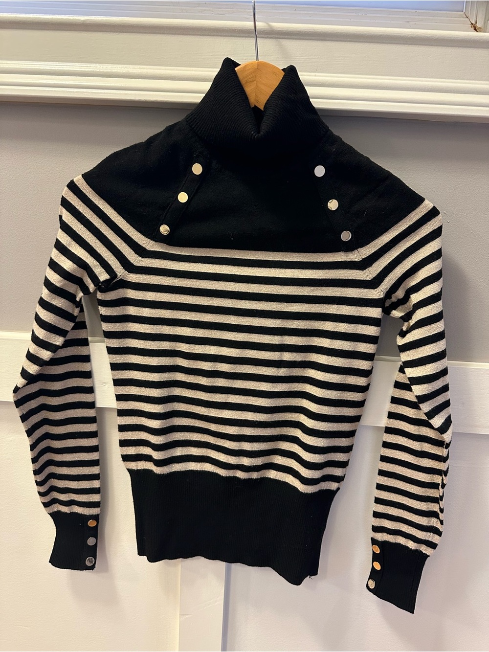 White House Black Market Black and gold Striped Turtleneck Sweater XS